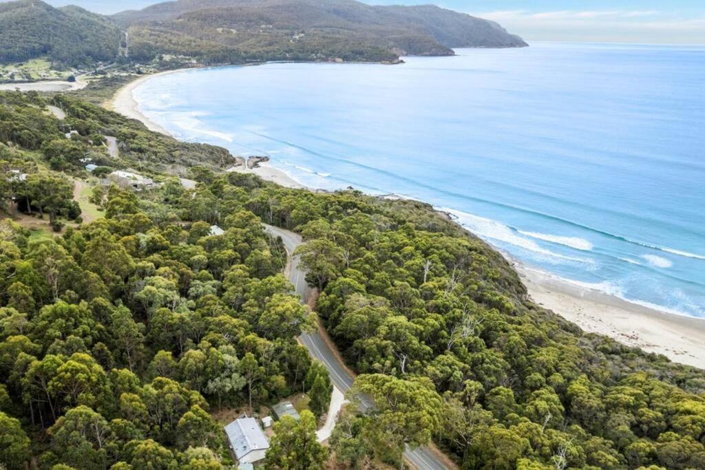 High View House - Views Over Pirates Bay * Eaglehawk Neck